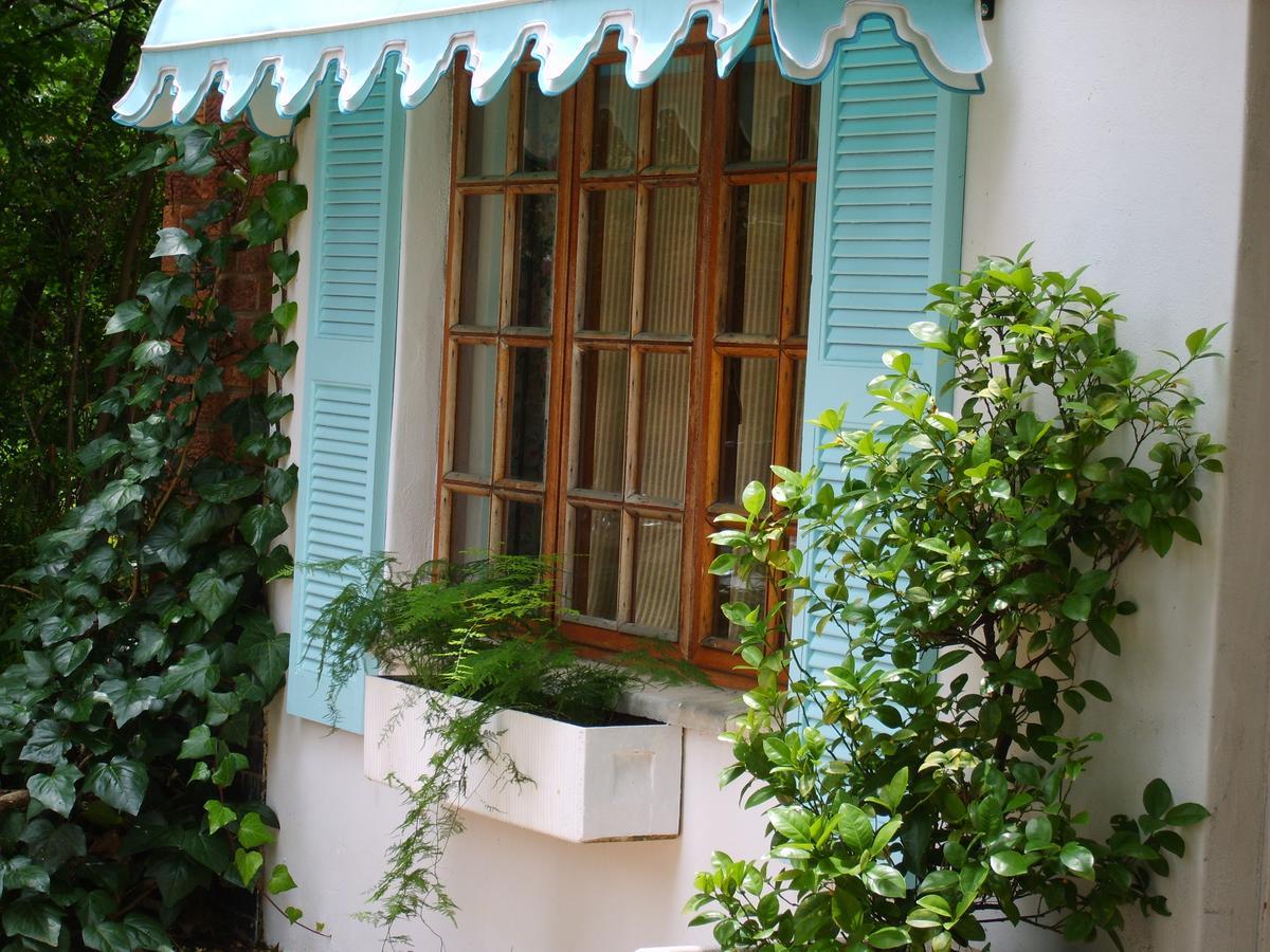 Emerald Guest House Springs Exterior foto